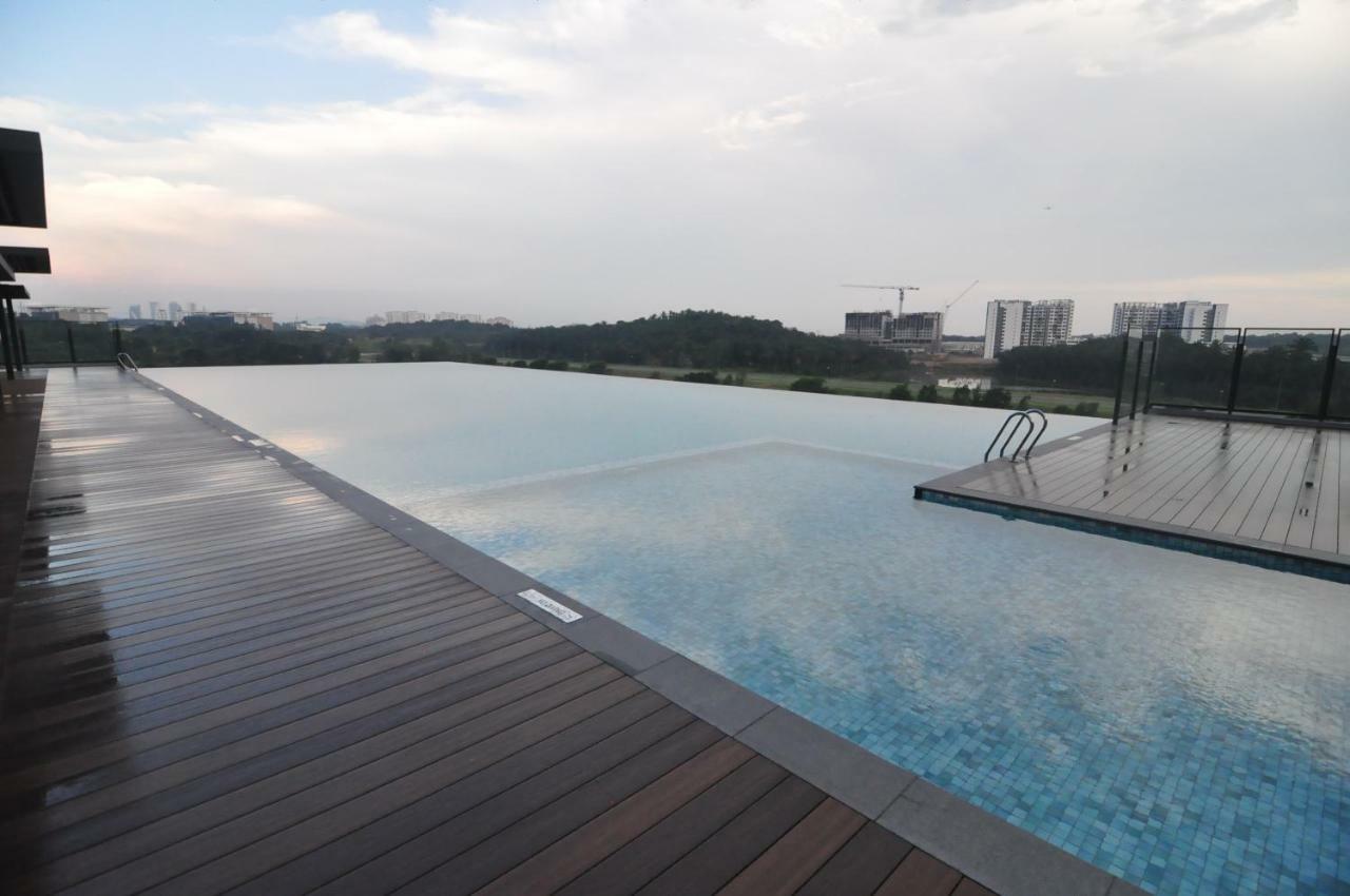 Kenwingston Square Garden By Idealhub Cyberjaya Exterior foto
